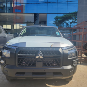 Mitsubishi L200 2025 Neuve | V4 Essence | Boîte Manuelle | 0 km | 20 Millions TTC